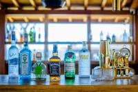 Nápoje v ubytování Bali Cliff Glamping