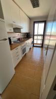 Kuchyň nebo kuchyňský kout v ubytování Apartments Madrid Suite Aeropuerto, IFEMA