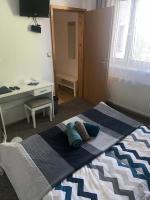 Postel nebo postele na pokoji v ubytování Ubytování Niagara