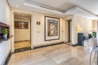 A television and/or entertainment centre at Hanami Bahia de la Plata Penthouse BDLP10A2A