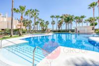 The swimming pool at or close to Hanami Bahia de la Plata Penthouse BDLP10A2A