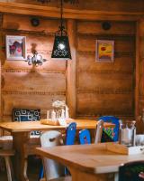 Χώρος καθιστικού στο Domki Javorina