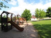 Herní místnost nebo prostor pro děti v ubytování Holiday Home Holiday Hill 56 by Interhome