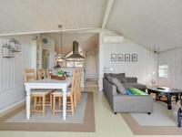 Posezení v ubytování Holiday Home Dyrken - 200m from the sea by Interhome