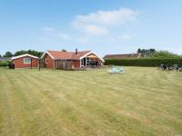 Zahrada ubytování Holiday Home Dyrken - 200m from the sea by Interhome