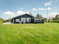 Zahrada ubytování Holiday Home Antti - 350m from the sea by Interhome