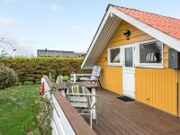 Zahrada ubytování Holiday Home Hjalmine - 250m from the sea by Interhome