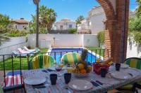 Bazén v ubytování Nerja Paradise Rentals - Villa Flamingo nebo v jeho okolí
