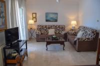 TV a/nebo společenská místnost v ubytování Nerja Paradise Rentals - Villa Flamingo