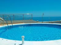 Bazén v ubytování Nerja Paradise Rentals - City Center Apt Plaza España nebo v jeho okolí