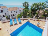 Bazén v ubytování Nerja Paradise Rentals - Villa El Paraiso nebo v jeho okolí