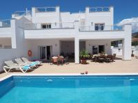 Bazén v ubytování Nerja Paradise Rentals - Villa Catalina nebo v jeho okolí