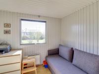 Posezení v ubytování Holiday Home Marjun - 400m from the sea by Interhome