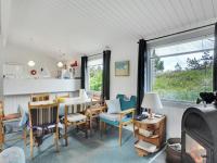 Posezení v ubytování Holiday Home Gundina - 2km from the sea by Interhome