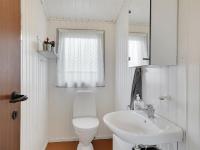 Koupelna v ubytování Holiday Home Gundina - 2km from the sea by Interhome