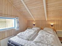 Postel nebo postele na pokoji v ubytování Holiday Home Dedo - 300m from the sea by Interhome
