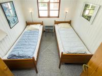 Postel nebo postele na pokoji v ubytování Holiday Home Gunhil - 200m from the sea by Interhome