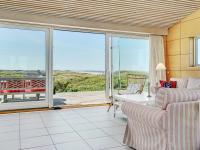 Posezení v ubytování Holiday Home Tinea - 50m from the sea by Interhome