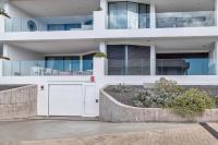 The building in which the holiday home is located