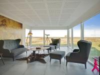 Posezení v ubytování Holiday Home Ingwelde - 5km from the sea by Interhome