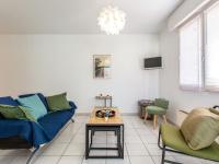 Część wypoczynkowa w obiekcie Apartment La Louisiane by Interhome
