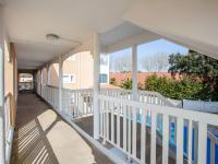 Balkon lub taras w obiekcie Apartment La Louisiane by Interhome