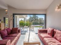 Posedenie v ubytovaní Villa Villa Fautea by Interhome
