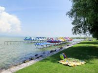 Táj Show holiday homes közelében