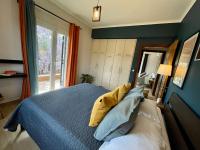 Posteľ alebo postele v izbe v ubytovaní Apollon Paian , Luxury Nature Relax