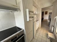 Kuchnia lub aneks kuchenny w obiekcie Appartement T3 centre Arcachon avec terrasse, parking et ménage inclus - FR-1-374-206