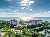 an aerial view of a resort with the ocean in the background at Vinpearl Resort & Spa Phu Quoc in Phú Quốc