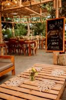 Restavracija oz. druge možnosti za prehrano v nastanitvi Hotel Fundo El Arrabal