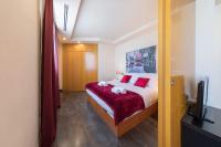 A bed or beds in a room at Cituspace Sandoval
