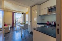 A kitchen or kitchenette at Cituspace Sandoval