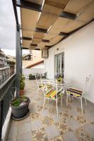 A balcony or terrace at Mirabella spacious studio