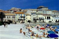 Hostia v ubytovaní T2 de standing climatisé avec garage. Centre ville et plage à 300 m..Wi fi
