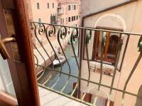 Balkón alebo terasa v ubytovaní Grimaldi Apartments Cannaregio