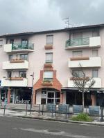 Budova, v ktorej sa apartmán nachádza