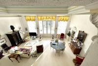 Plan piętra w obiekcie Appartement bourgeois