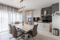 Kuchyňa alebo kuchynka v ubytovaní Apartman Bella Vita