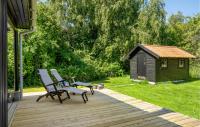 Zahrada ubytování 3 Bedroom Cozy Home In Sjællands Odde