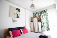 Posteľ alebo postele v izbe v ubytovaní Laonikos apartment Polychrono Villas beach bar