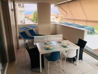 A seating area at Opalia Residence - Stella Garda Lake Lifestyle