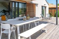 Balkon lub taras w obiekcie Villa Bella Vista - Contemporary villa with pool and dominant views