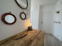 Plán poschodí v ubytovaní Appartement spacieux 70m2 avec 2 chambres - Terrasse expo sud - Coeur de Cannes