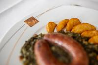 Φαγητό σε αυτό το ξενοδοχείο ή κάπου εκεί κοντά