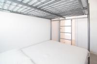A bed or beds in a room at Global Properties, Apartamento con terraza y vistas a la costa mediterranea