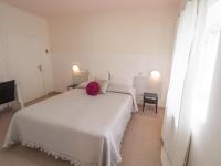 A bed or beds in a room at lidodubaihotel