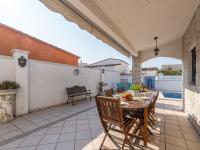 Balkón nebo terasa v ubytování Holiday Home Louise by Interhome