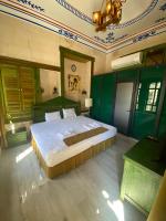A bed or beds in a room at HANEHAN